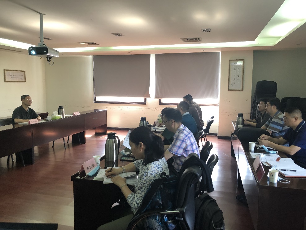 公司與重慶建峰集團舉行戰(zhàn)略合作研討會 公司與重慶建峰集團舉行戰(zhàn)略合作研討會