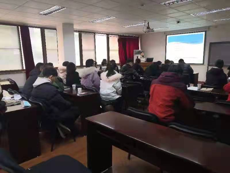 公司召開2021年度總結(jié)與考核會 公司召開2021年度總結(jié)與考核會